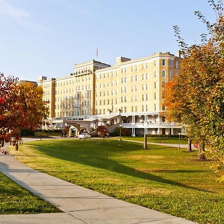 French Lick Springs Hotel Buitenkant foto