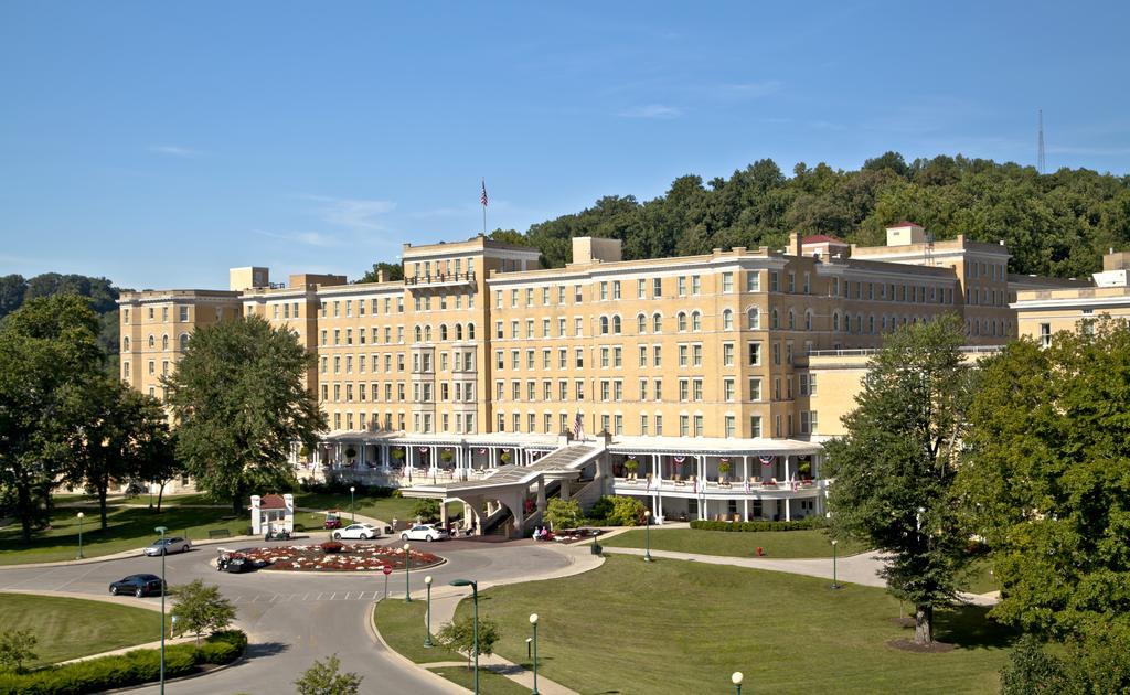 French Lick Springs Hotel Buitenkant foto